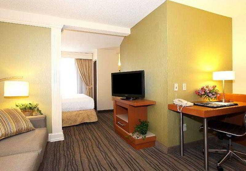 Springhill Minneapolis Hotel 3*